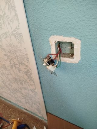 #Manitas#: #reparaciones hogar#instalación #ventil