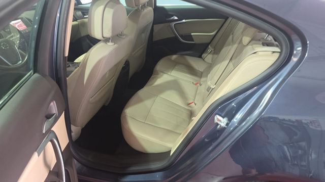 Opel Insignia 2010