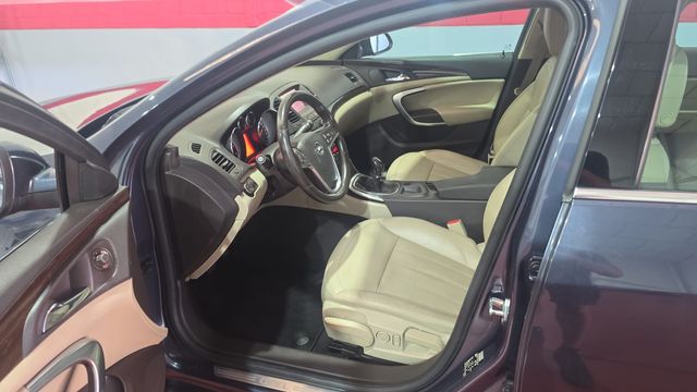 Opel Insignia 2010