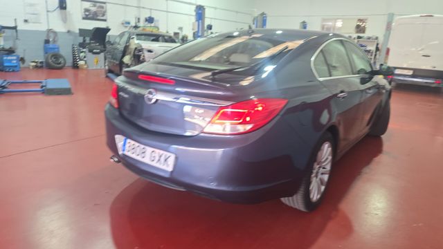 Opel Insignia 2010