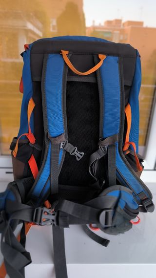 Mochila Mountain ERISTE 40L azul