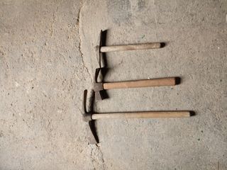 3 Martillos antiguos