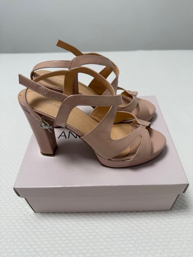 Sandalias tacón Anna Field rosa