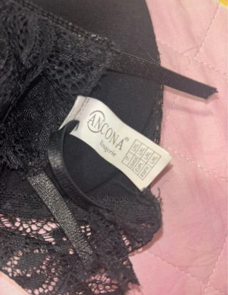 Bralette nera in pizzo