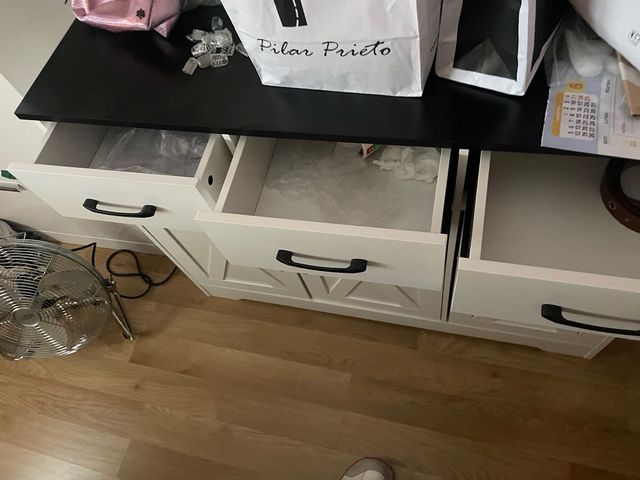 NUEVO! Mueble 3 cajones 3 puertas blanco-negro