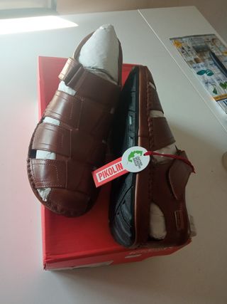 Sandalias Pikolinos marrón, talla 42 gran calidad