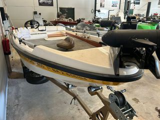 Bass boat....Rio 400 Goal