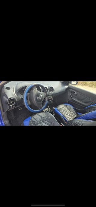 SEAT Ibiza 2004
