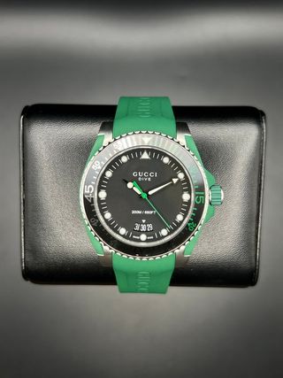 Reloj Gucci Dive YA136310