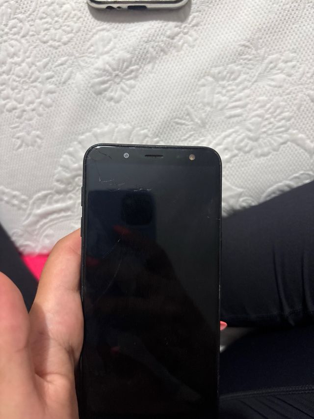 Samsung J6 negro - funda incluida