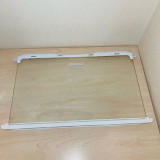 2 estantes cristal nevera Beko