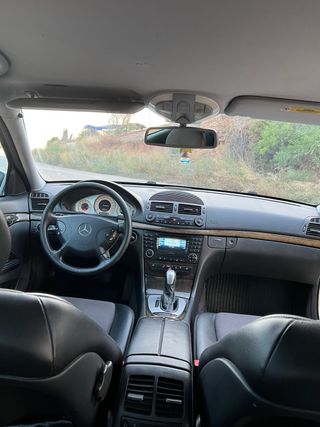 Mercedes-Benz Clase E 2005