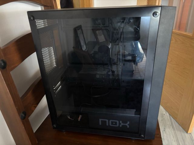 Torre PC Nox negra - Gaming