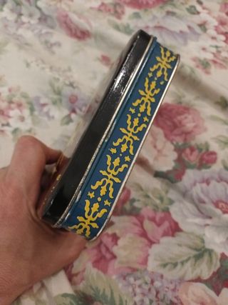 Scatola latta vintage: bambini a cavallo