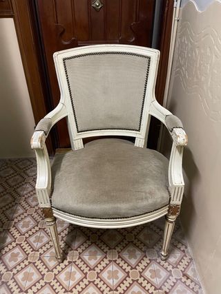 Poltrone barocche bianche e beige