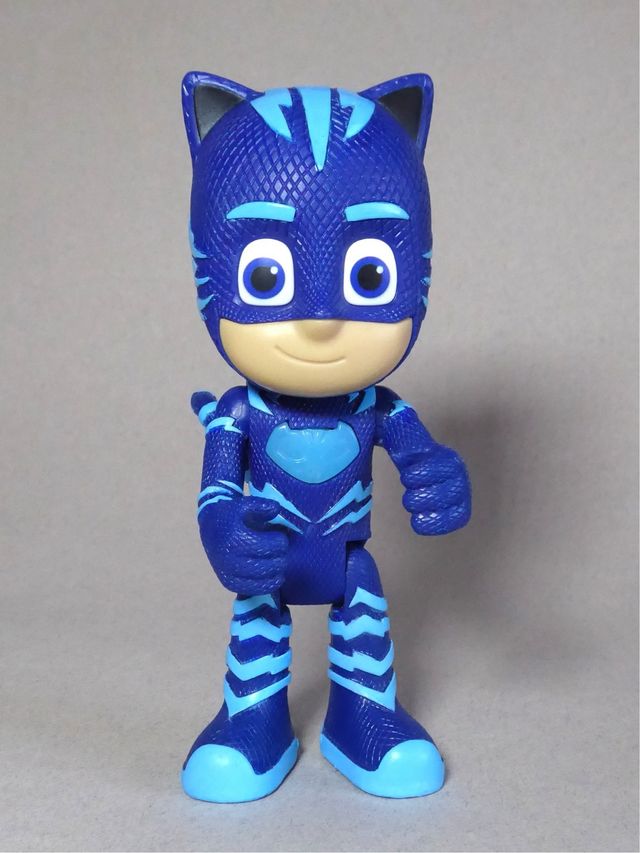 PJ Masks Gatuno Figura Articulada con Súper Poder