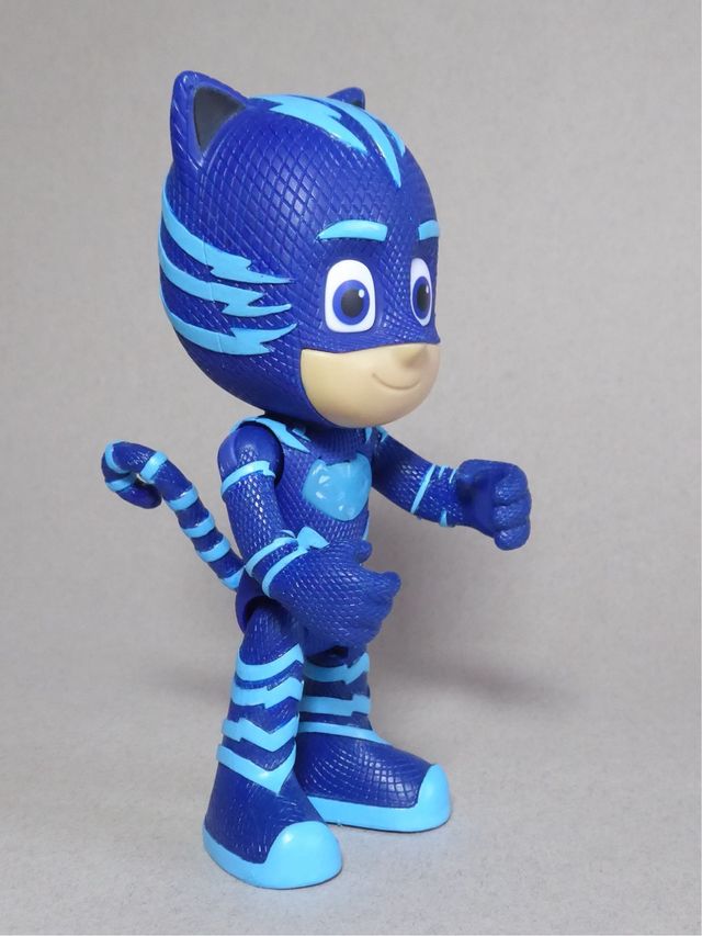 PJ Masks Gatuno Figura Articulada con Súper Poder
