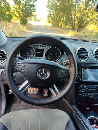 Mercedes-Benz Clase M 2005