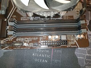 Placa base Gigabyte B460 HD3 (solo placa)