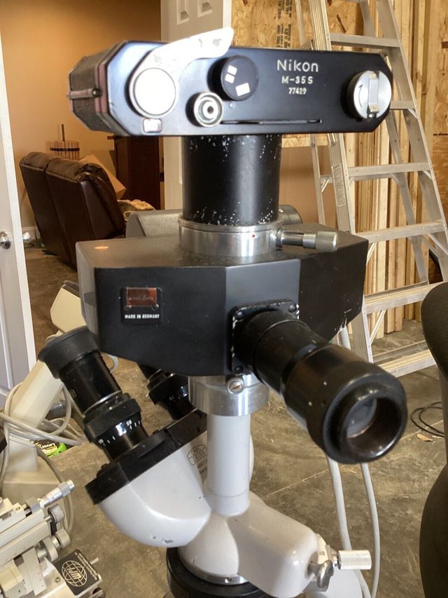 Microscopio Zeiss DIC