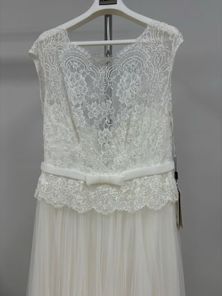 Vestido novia 46/48 encaje
