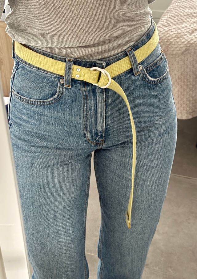 Cinturón Levi's amarillo