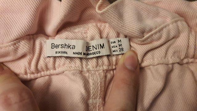 Shorts Bershka rosa - Talla M