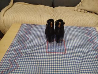 Botines Xti negros mujer