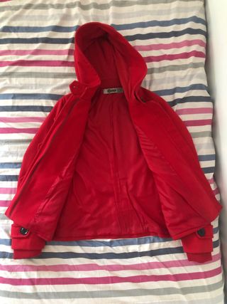 Abrigo rojo Stradivarius - Talla XL