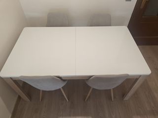 Mesa de comedor extensible + 4 sillas Banak Devon