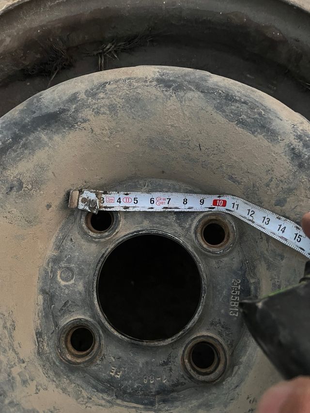 2 Llantas 13" usadas