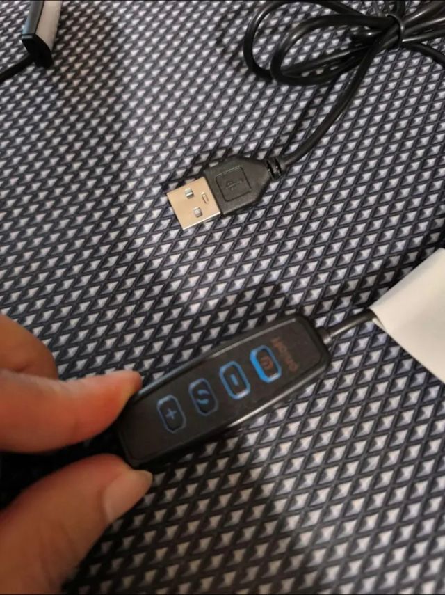 Luces LED RGB para monitor.