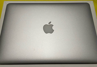 MacBook Air 13"  
