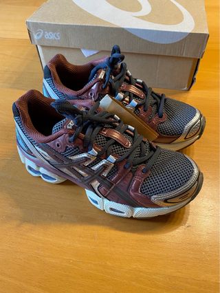 Asics Gel Nimbus 9 Dark Cherry