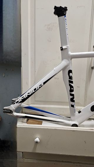 ⬜️ GIANT OMNIUM ⬜️
