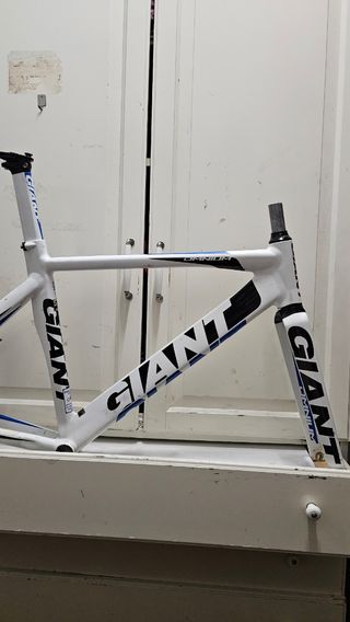 ⬜️ GIANT OMNIUM ⬜️