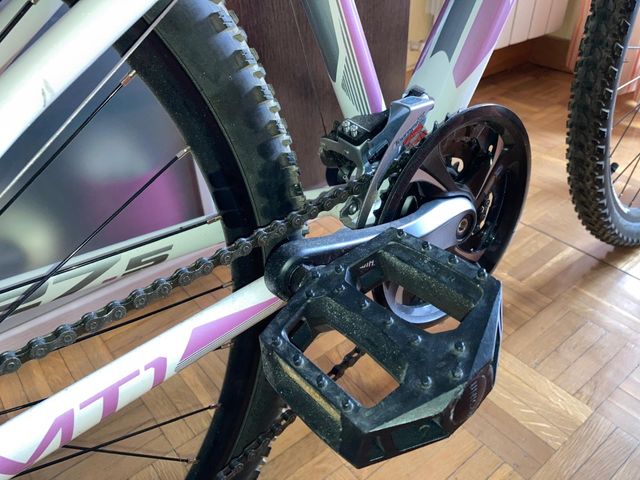 Bicicleta Megamo de 27" mujer.