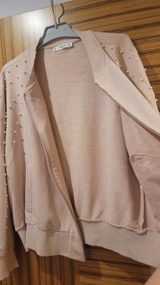 Sudadera rosa perlas Mango