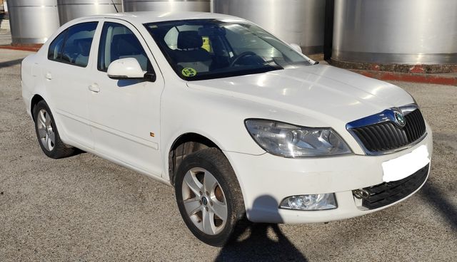 Skoda Octavia II: Kit Airbags