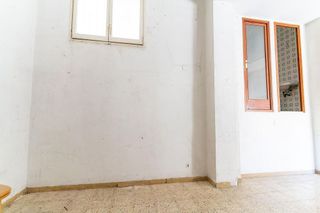 Local comercial en venta en Olesa de Montserrat