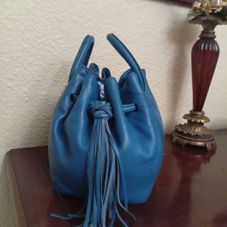 Bolso Purificación García azul de piel