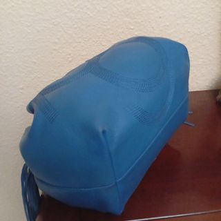 Bolso Purificación García azul de piel