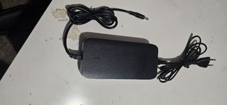 Cargador Batería Li-ion Moma