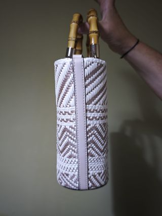 Bolsa Guess - Beige y Blanca