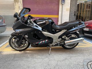 Kawasaki ZZR 1100