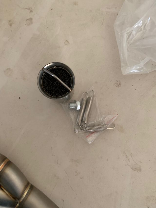 Escape Bicilíndrico Moto