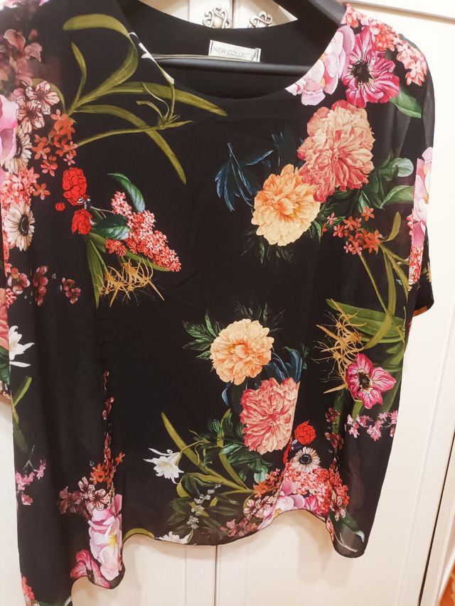 Blusa fiori neri - Tg.U