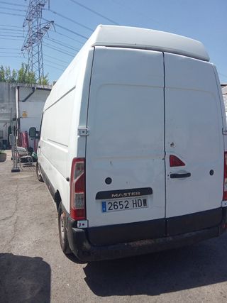 Renault Master 2012
