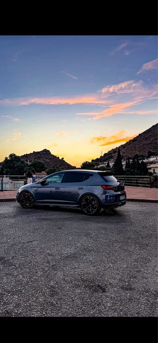 SEAT Leon Cupra 300 DGS6