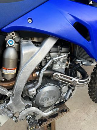 Yamaha YZF 250 Motocross vendo o cambio por enduro
